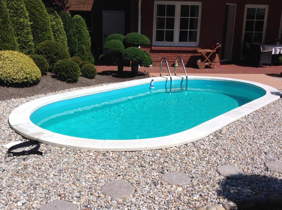 Kunststeinelemente Annett Hegewald, Lonnewitzer Straße in Liebschützberg