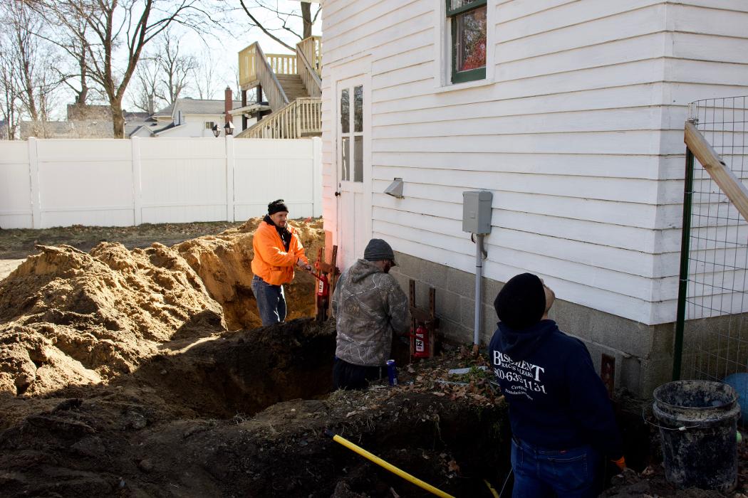 Basement Cracks & Leaks Metro, Inc. - Fenton, MI