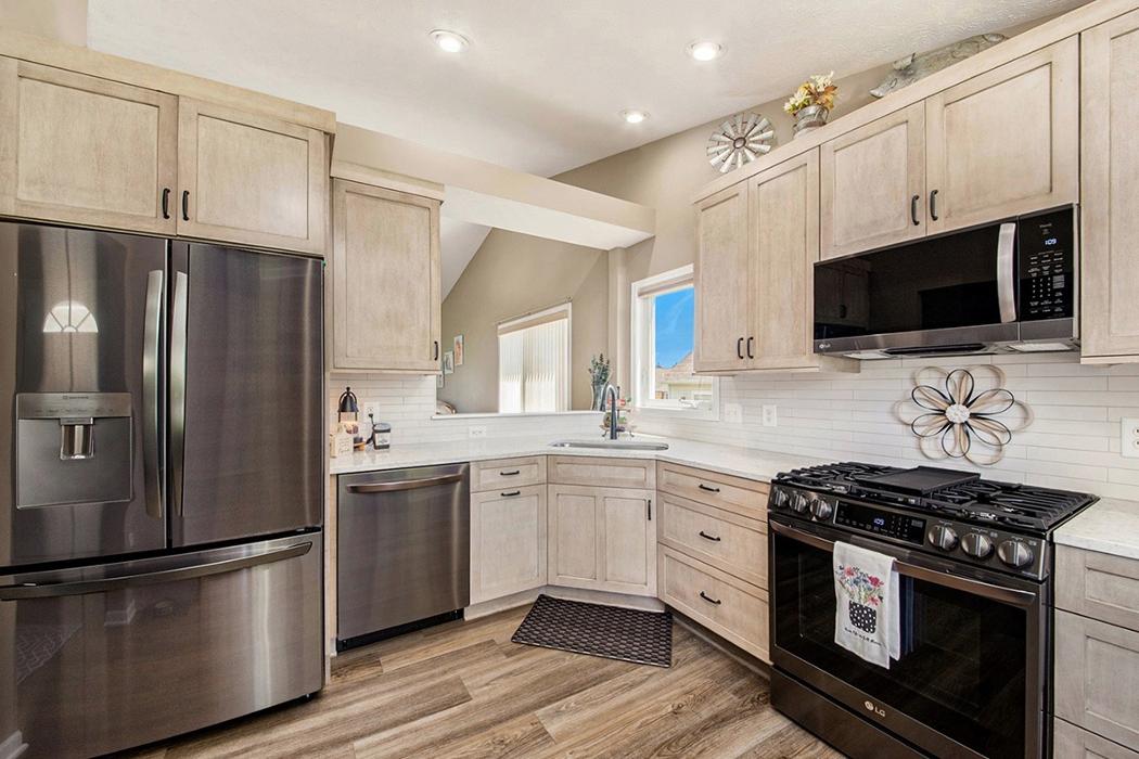 Arrow Kitchens & Bath Image