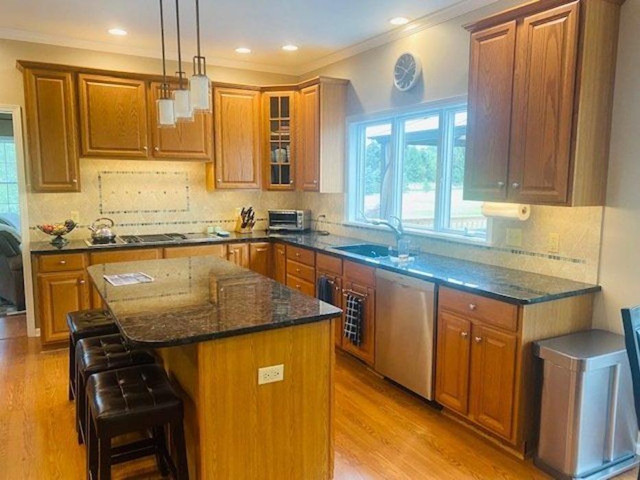 Arrow Kitchens & Bath Image