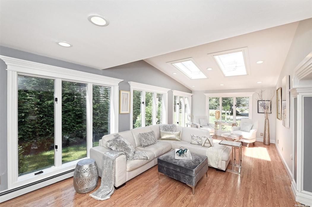 HomeSmart CrossIsland - Rosedale, NY