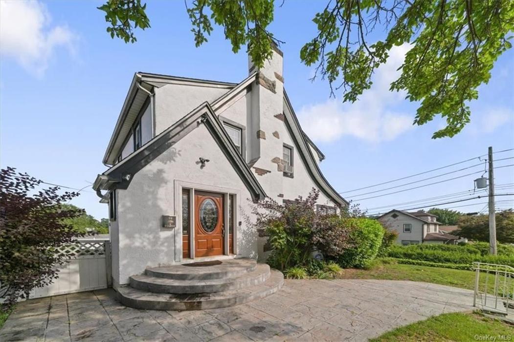 HomeSmart CrossIsland - Rosedale, NY