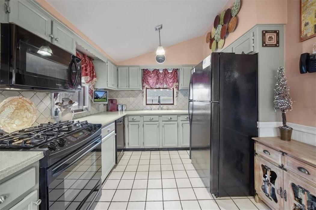 HomeSmart CrossIsland - Rosedale, NY