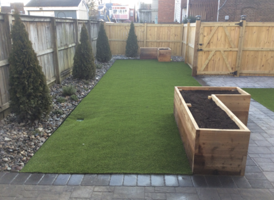 Manchester Gardening LLC Image