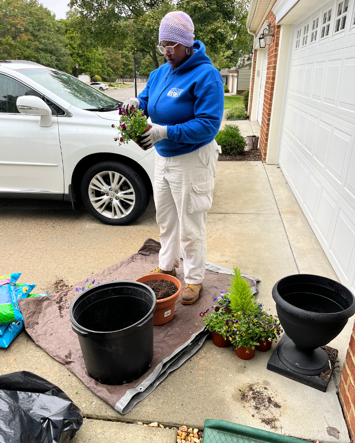 Manchester Gardening LLC Image