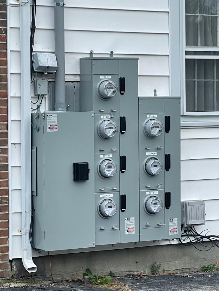 Deary Electric & Renovations LLC - Putnam, CT