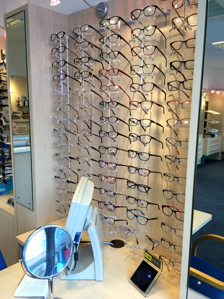 Ferrier & MacKinnon Optometrists Newport-on-Tay 01382 541115