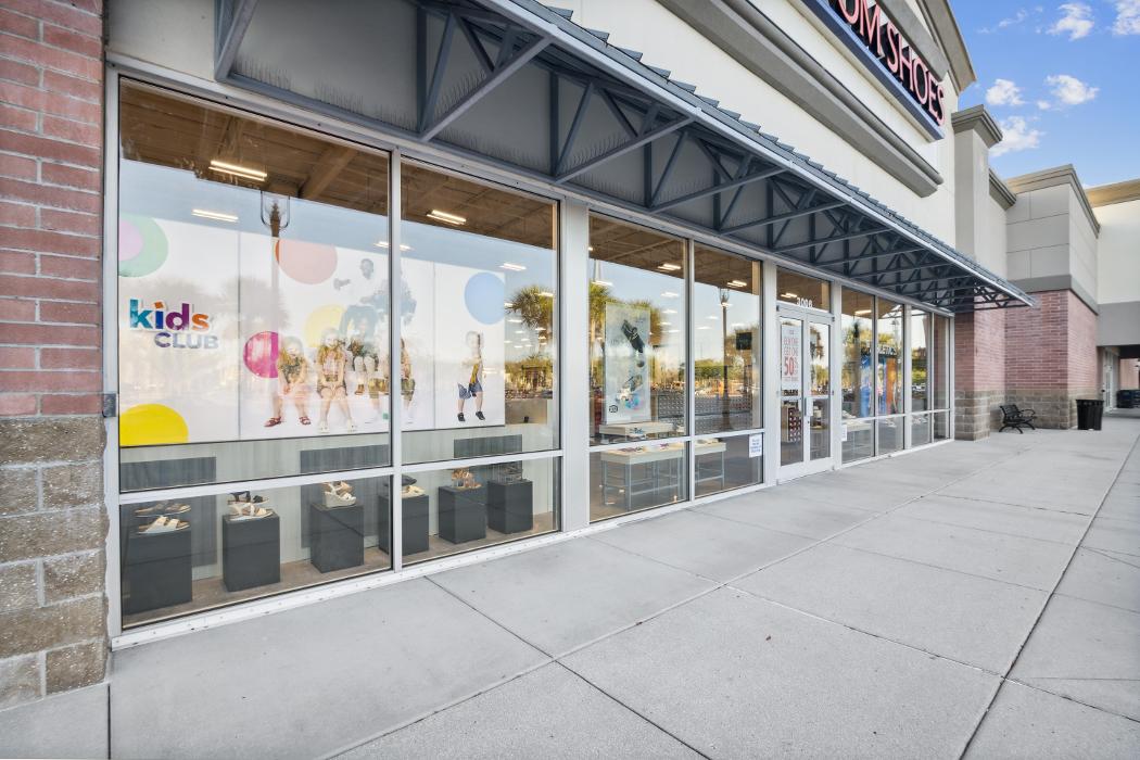 Rack Room Shoes Image