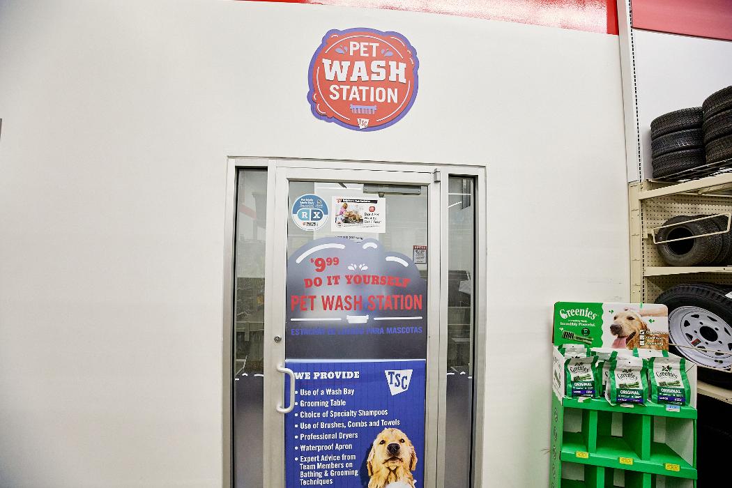 Tractor Supply Co. Image