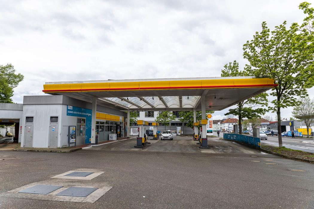 Shell Recharge Charging Station in Offenburg - Logo