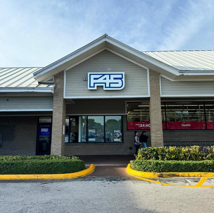 F45 Training Country Walk Image