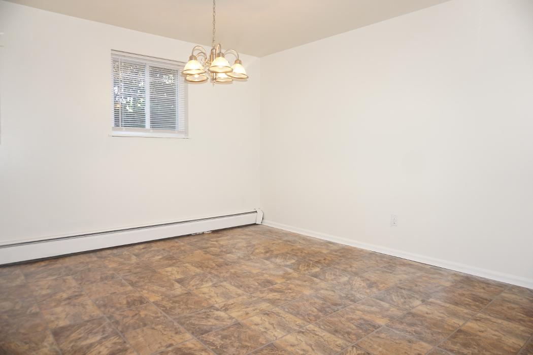 Landon Court - Lansdowne, PA