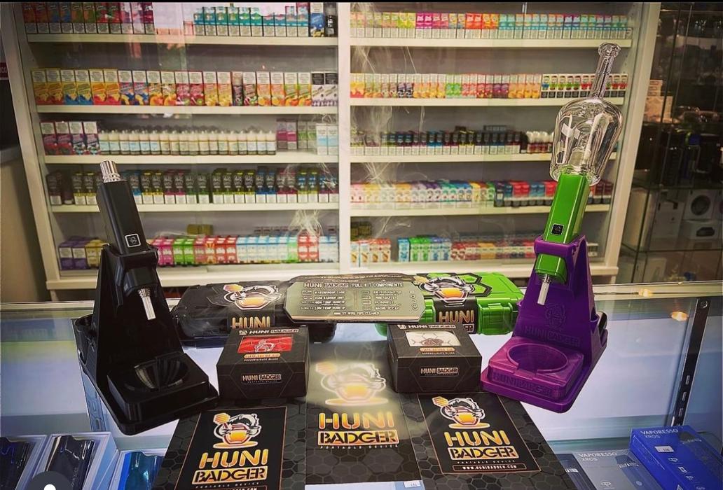 Express Smoke Shop Drive Thru - Blandon, PA