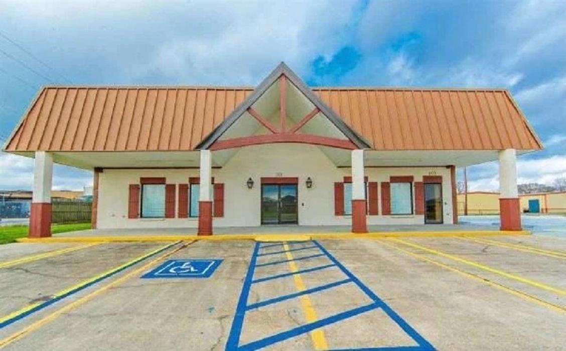 Clearwater Swimming Pools, Inc - Houma, LA