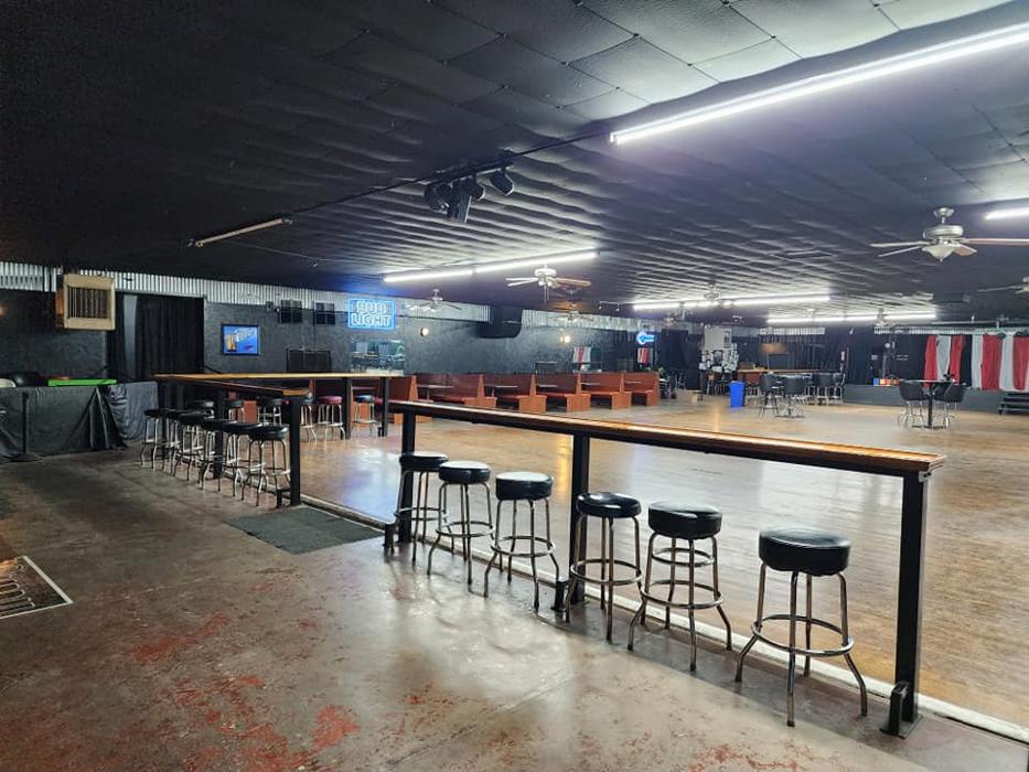 Legends Roadhouse - Wichita Falls, TX