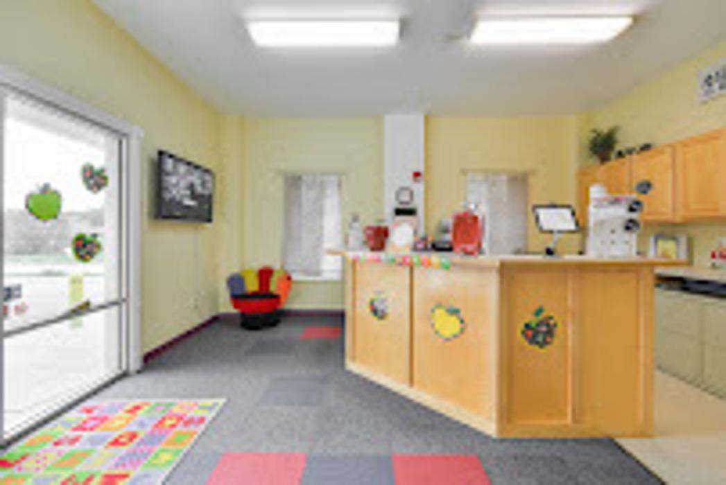 Custer Parkway Preschool II Logo