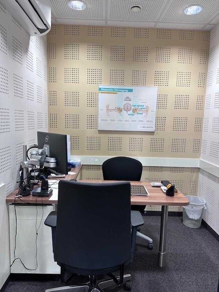 Neuroth - Hörgeräte und Gehörschutz, Mariahilfer Straße in Wien