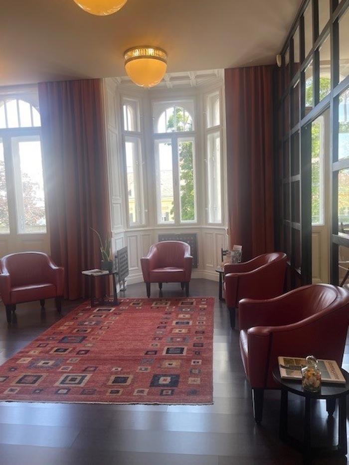 Neuroth - Hörgeräte und Gehörschutz, Hietzinger Hauptstraße in Wien