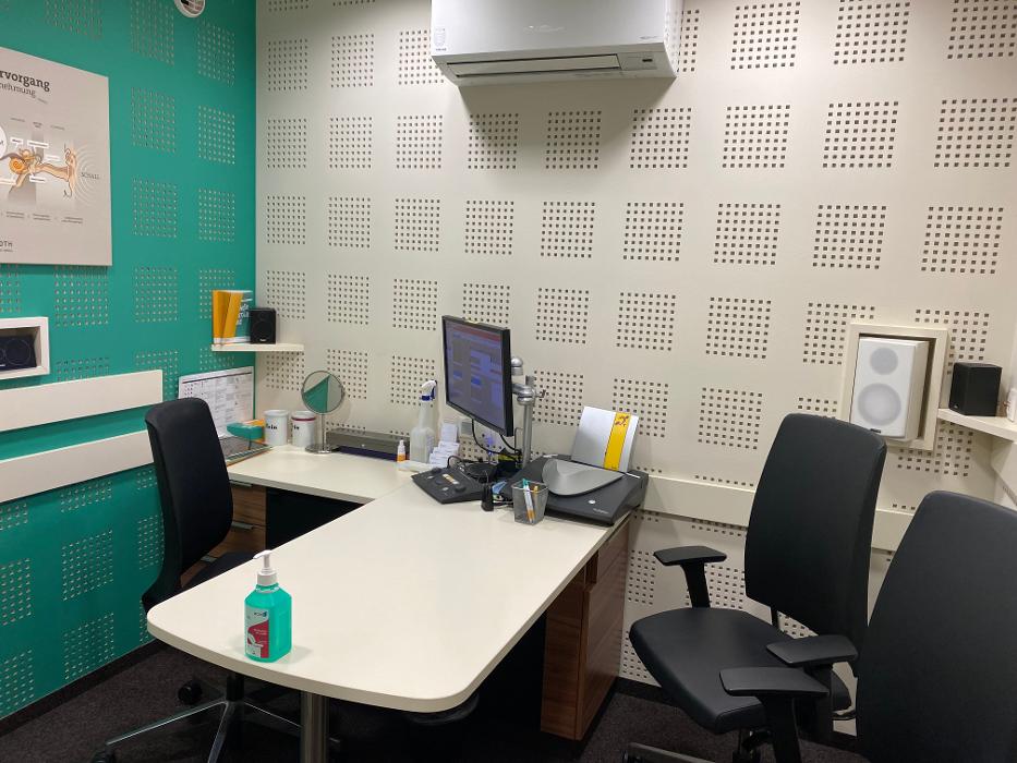 Neuroth - Hörgeräte und Gehörschutz, Schubertstraße in Gänserndorf