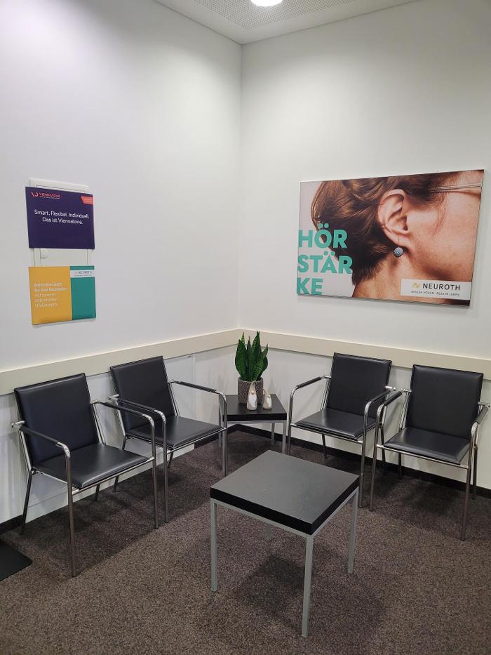 Neuroth - Hörgeräte und Gehörschutz, Hauptplatz in Mistelbach