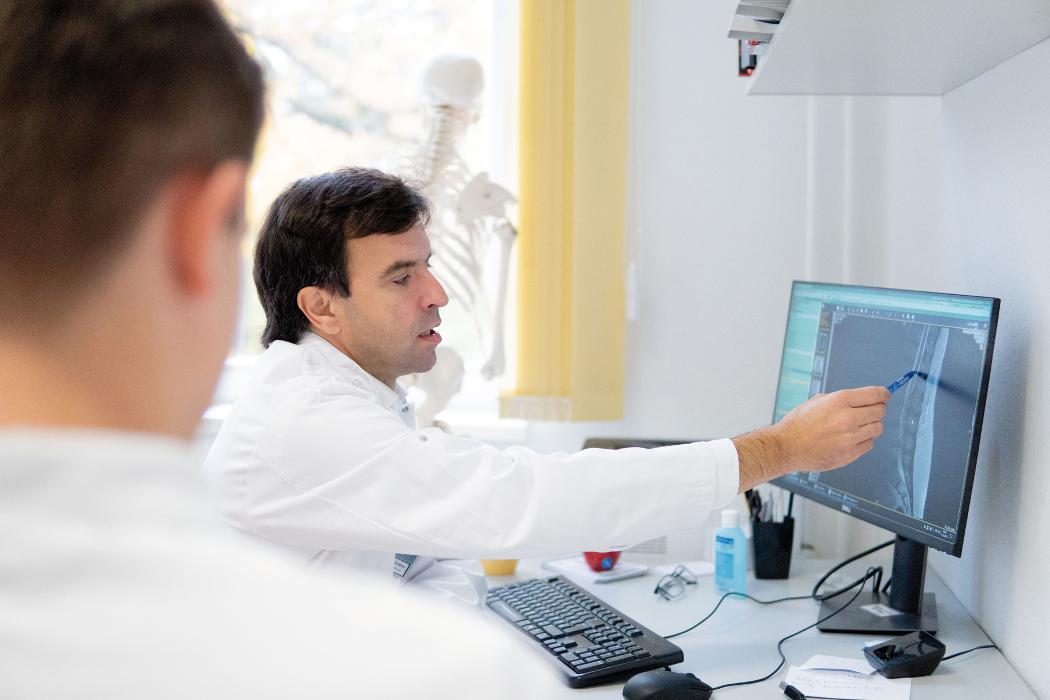 Neurochirurgie im MVZ am Buntzelberg, Höhensteig in Berlin