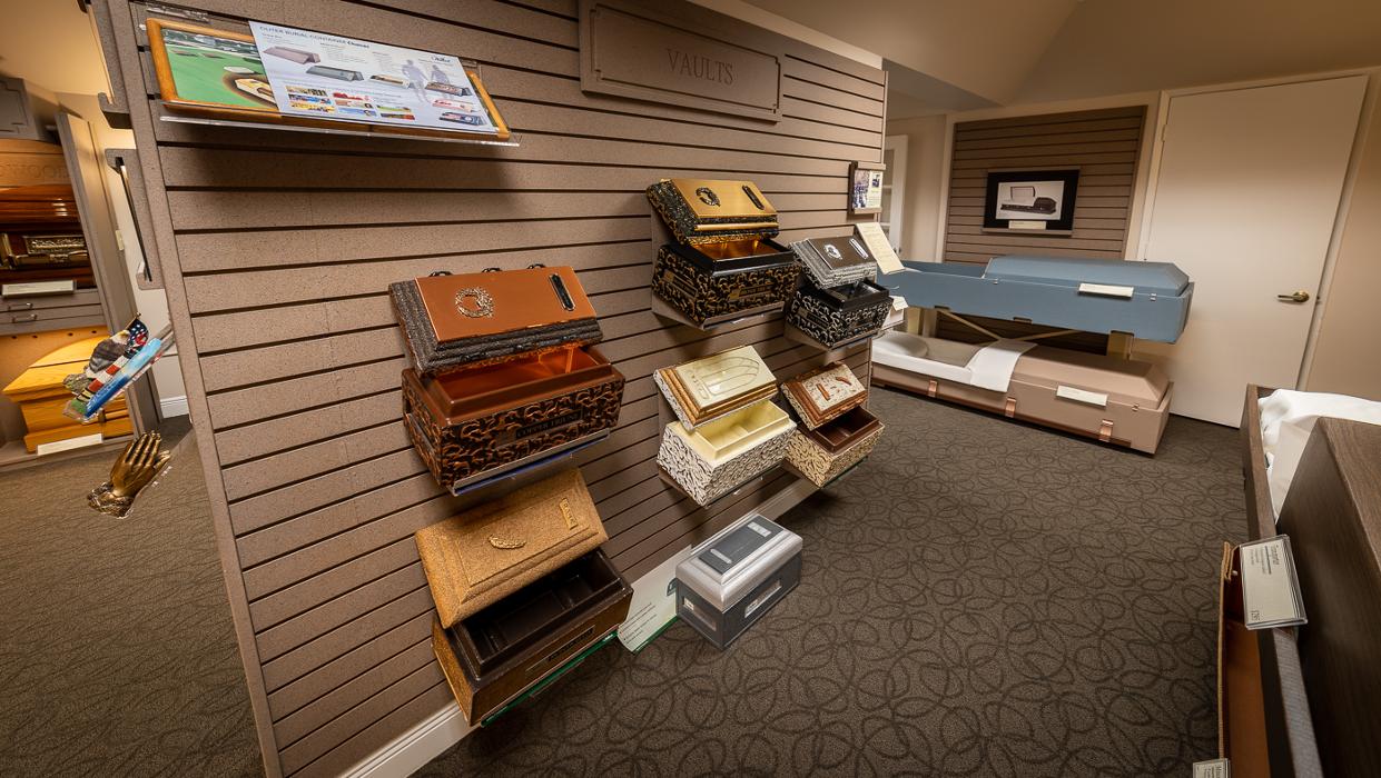 Baird-Case Jordan-Fannin Funeral Home & Cremation Service - Fort Lauderdale, FL