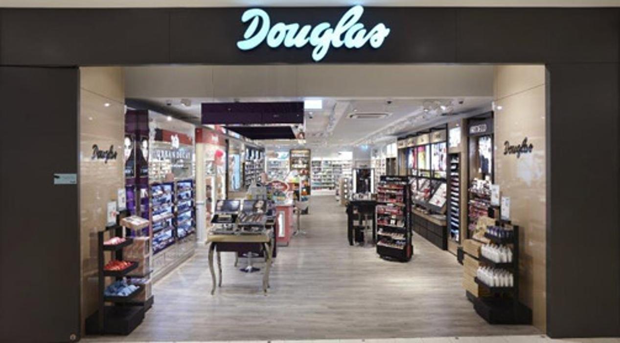 Douglas Aachen Douglas Aachen