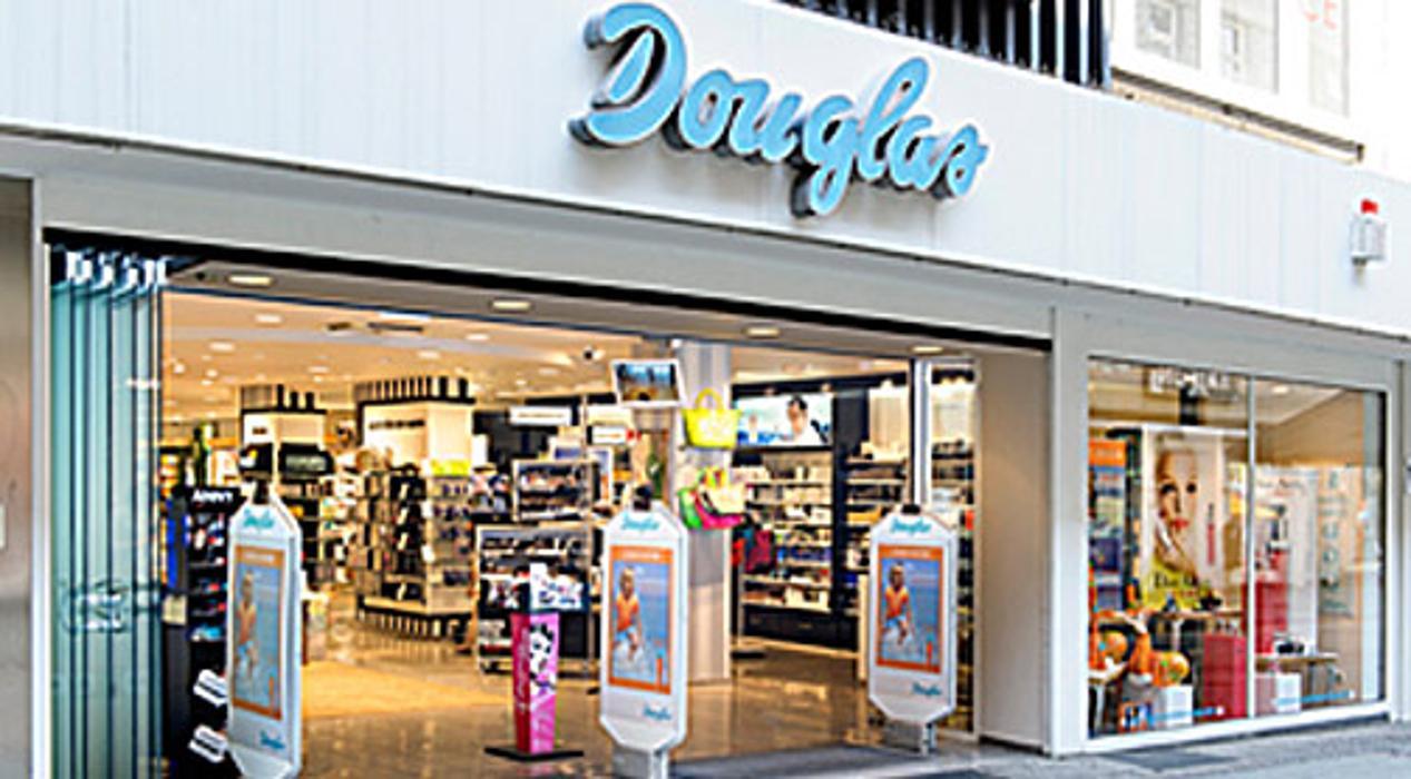 magasin parfumerie douglas