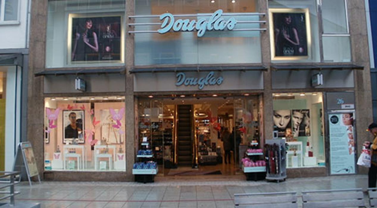 Douglas Hannover Douglas Hannover