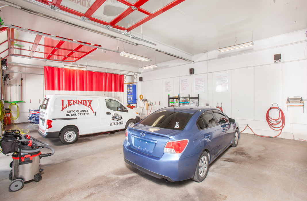 Lennox Auto Body Repair Image