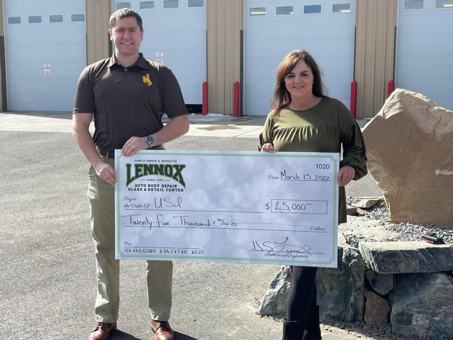 Lennox Auto Body Repair Image