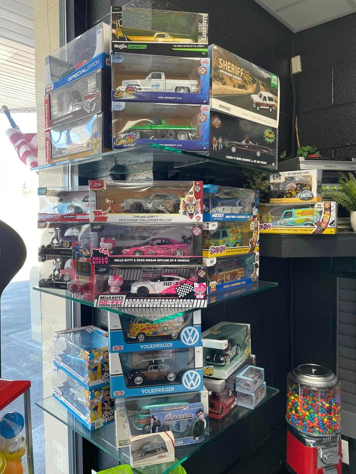 Lennox Auto Body Repair Image