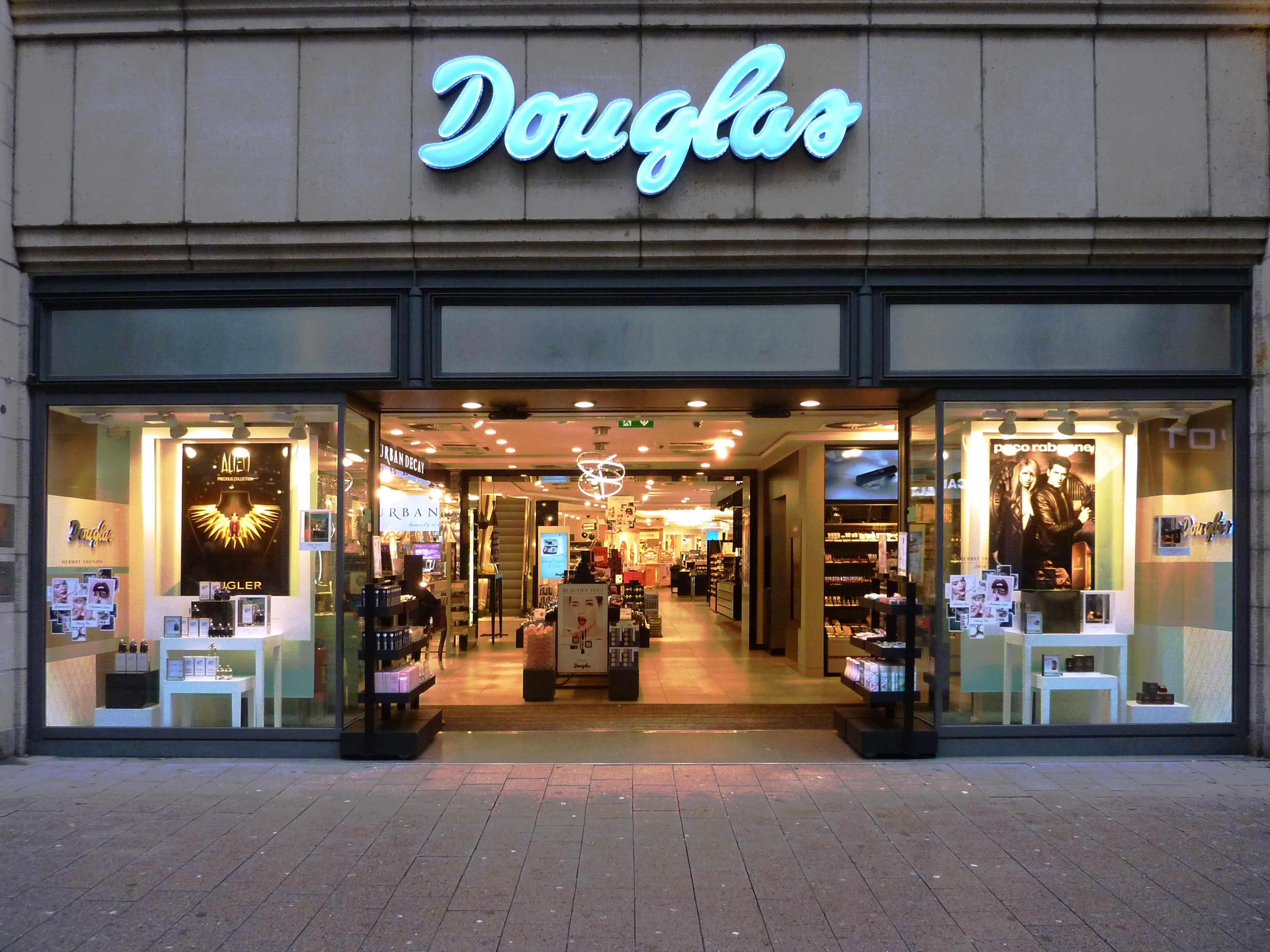 Douglas Hamburg Douglas Hamburg