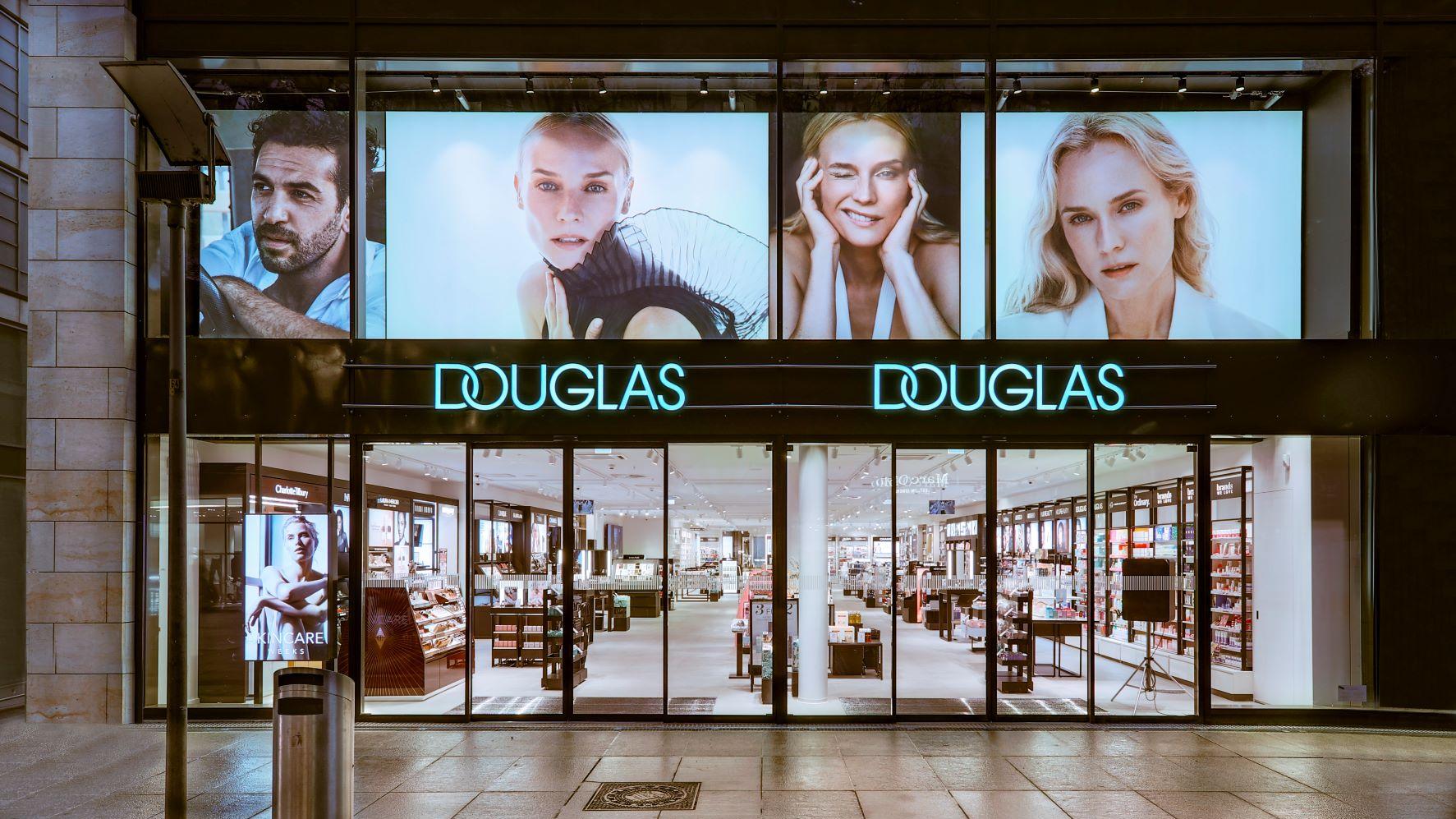 Douglas Dresden Prager Straße, Prager Straße in Dresden