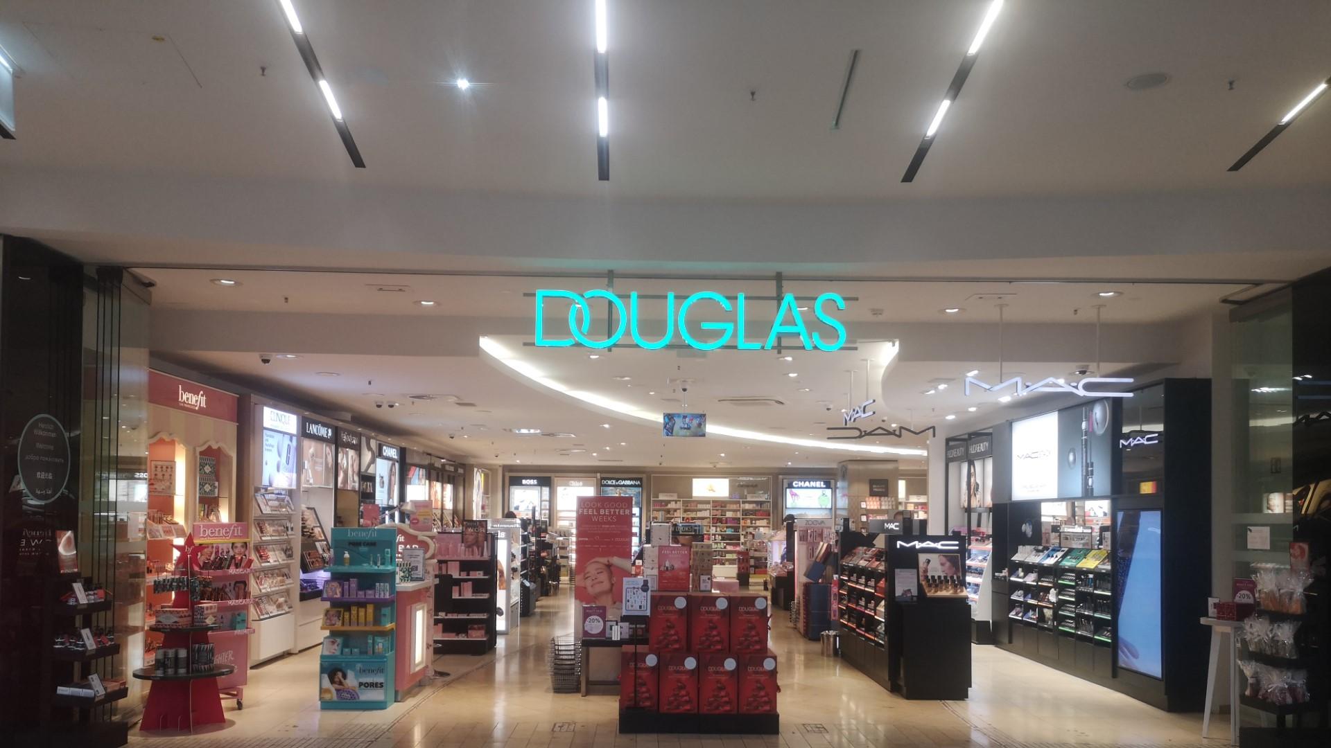 Douglas München PEP, Thomas-Dehler-Straße in München