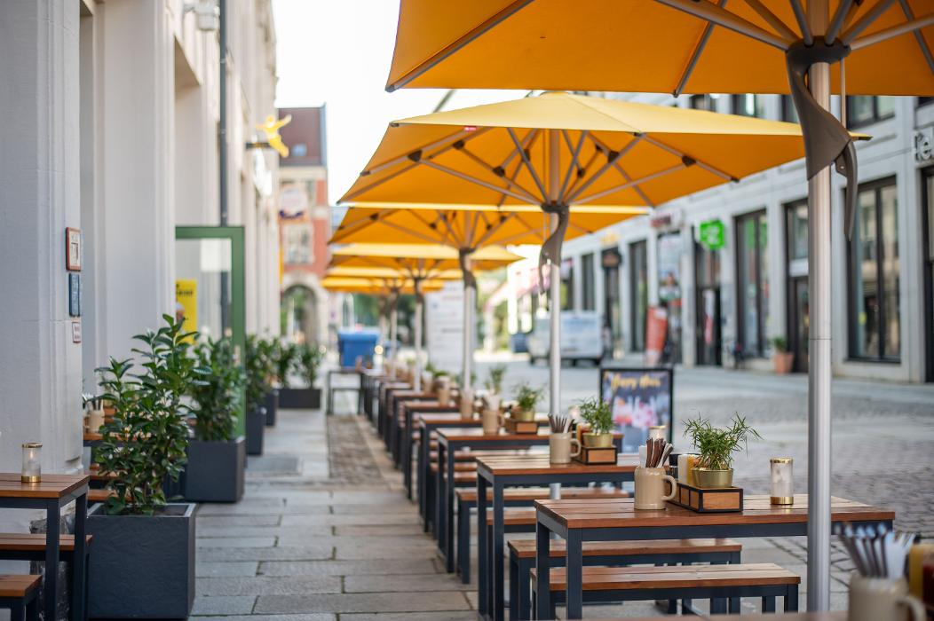 PETER PANE Burgergrill & Bar, Markt in Chemnitz