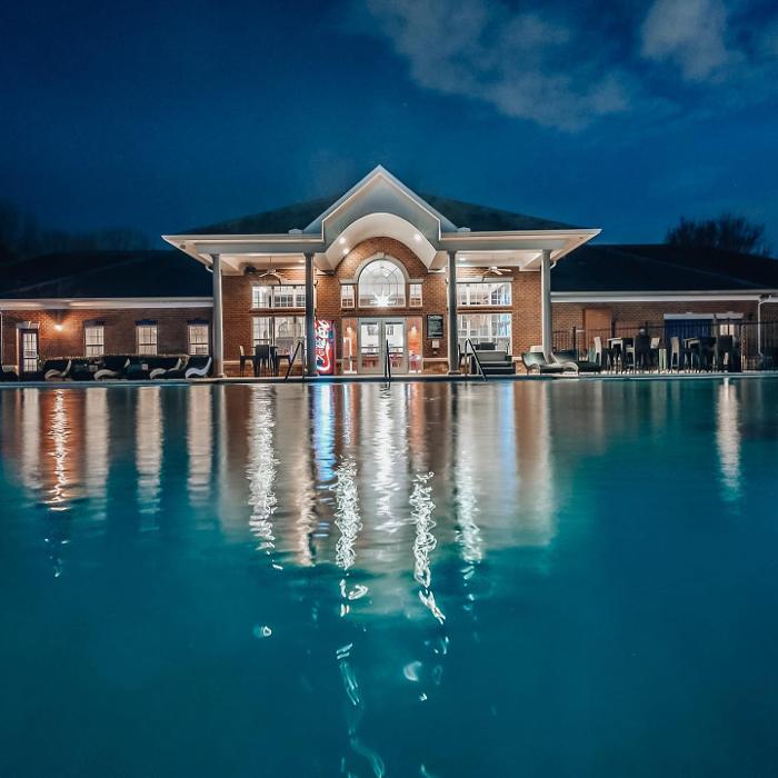 The Dutton Luxury Apartments - Murfreesboro, TN