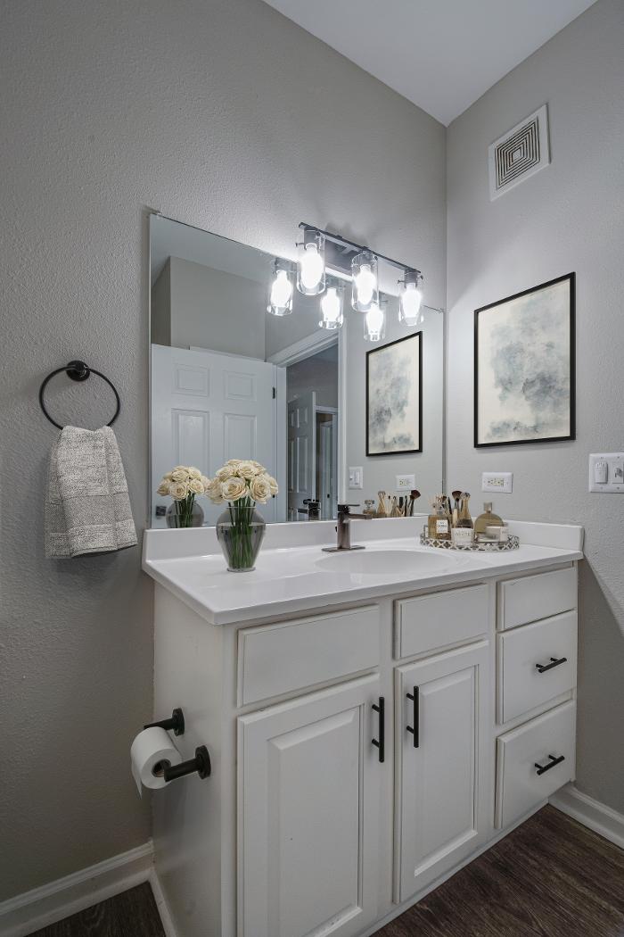 The Dutton Luxury Apartments - Murfreesboro, TN