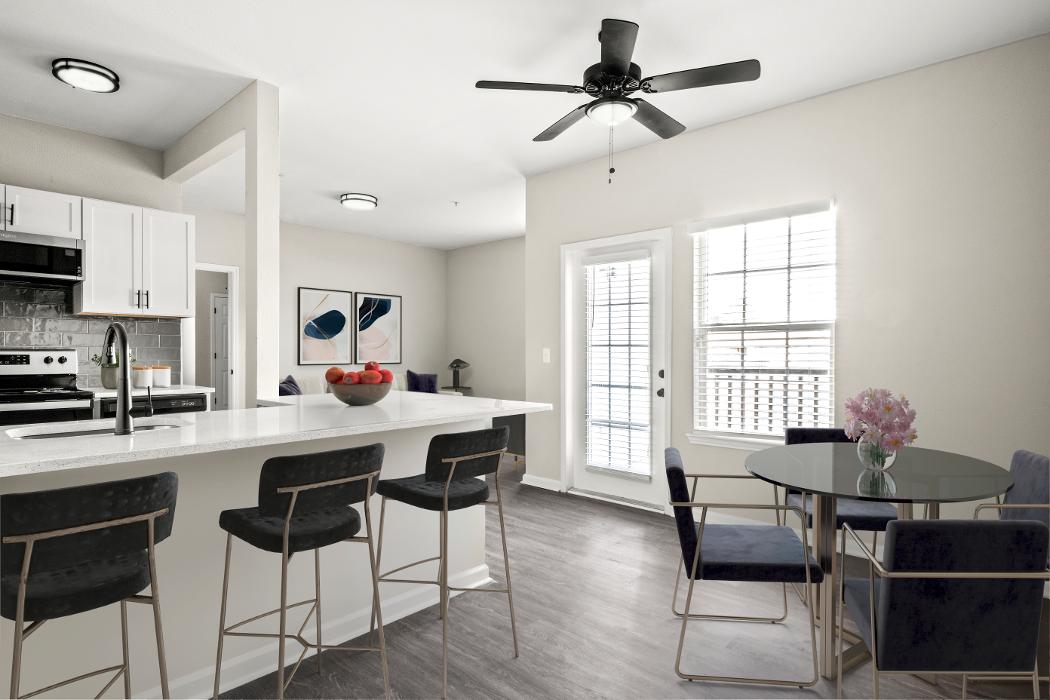 The Dutton Luxury Apartments - Murfreesboro, TN