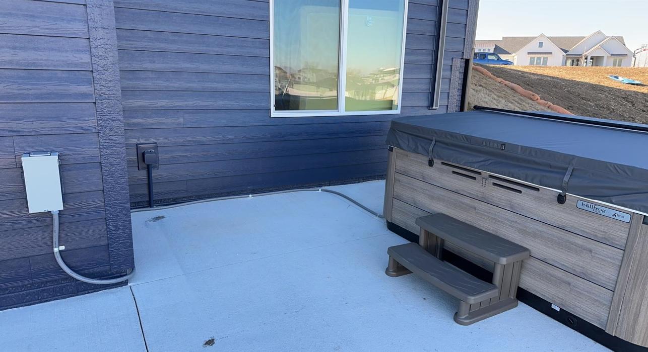 Ark Electrical Services LLC - Waukee, IA