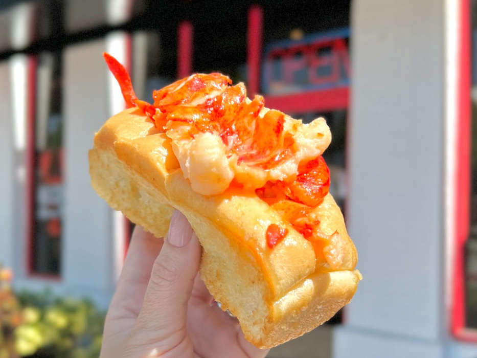 Mason's Famous Lobster Rolls - Reston, VA