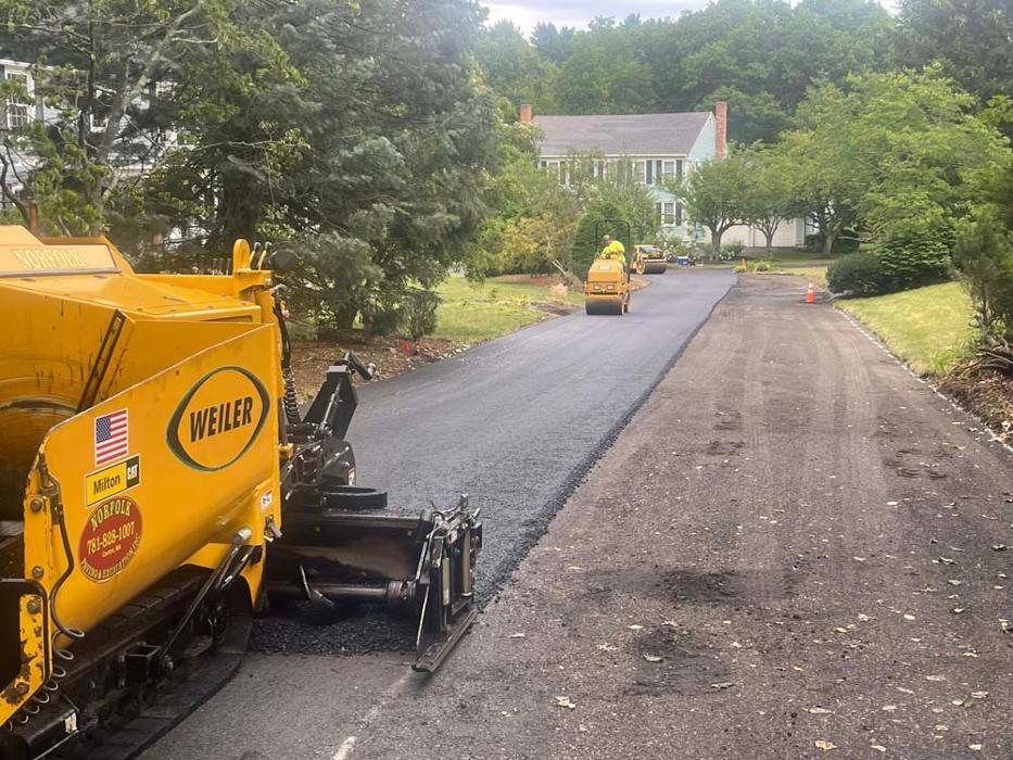 Norfolk Asphalt Paving & Excavation - Canton, MA