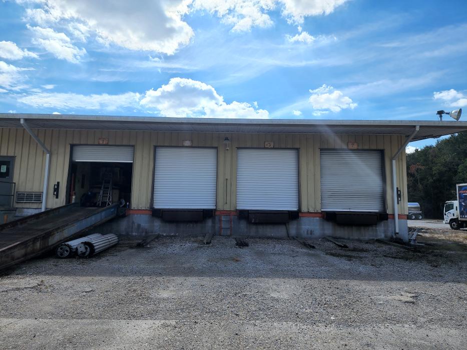 I & M Garage Door Specialists - Rayne, LA