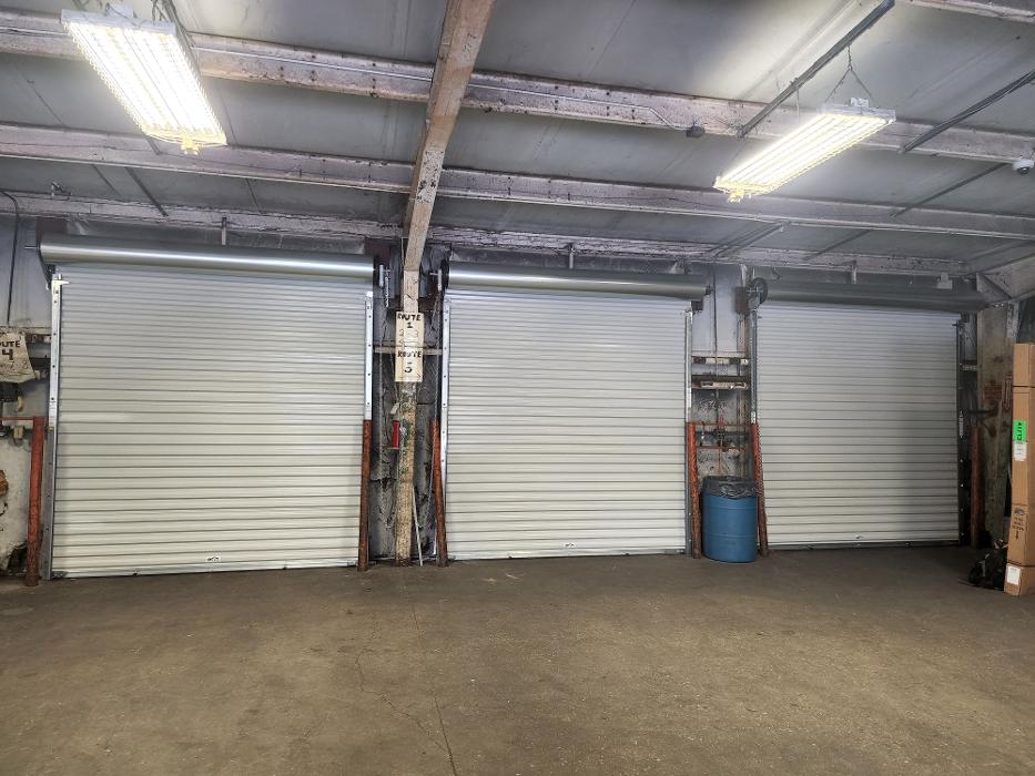 I & M Garage Door Specialists - Rayne, LA