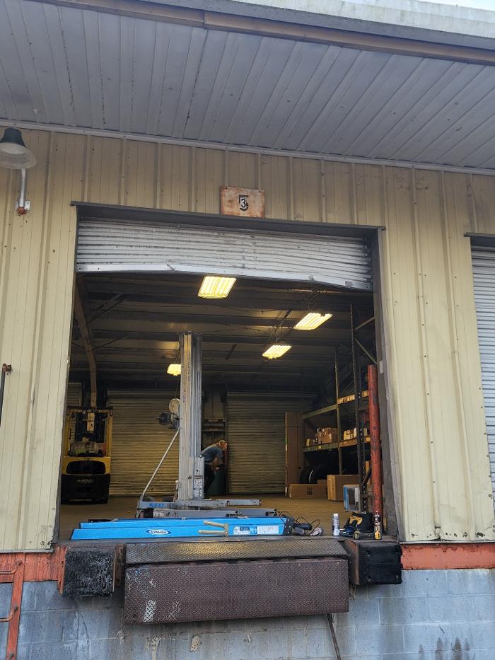 I & M Garage Door Specialists - Rayne, LA