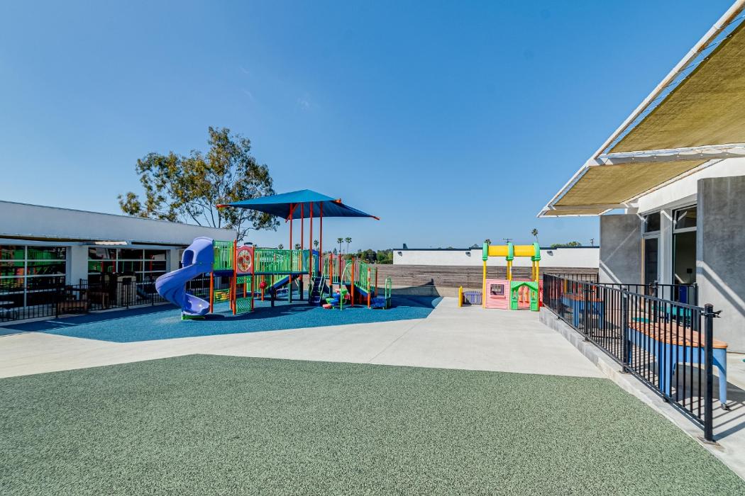 The Academy at Manhattan Beach: A Bright Horizons Preschool - Manhattan Beach, CA