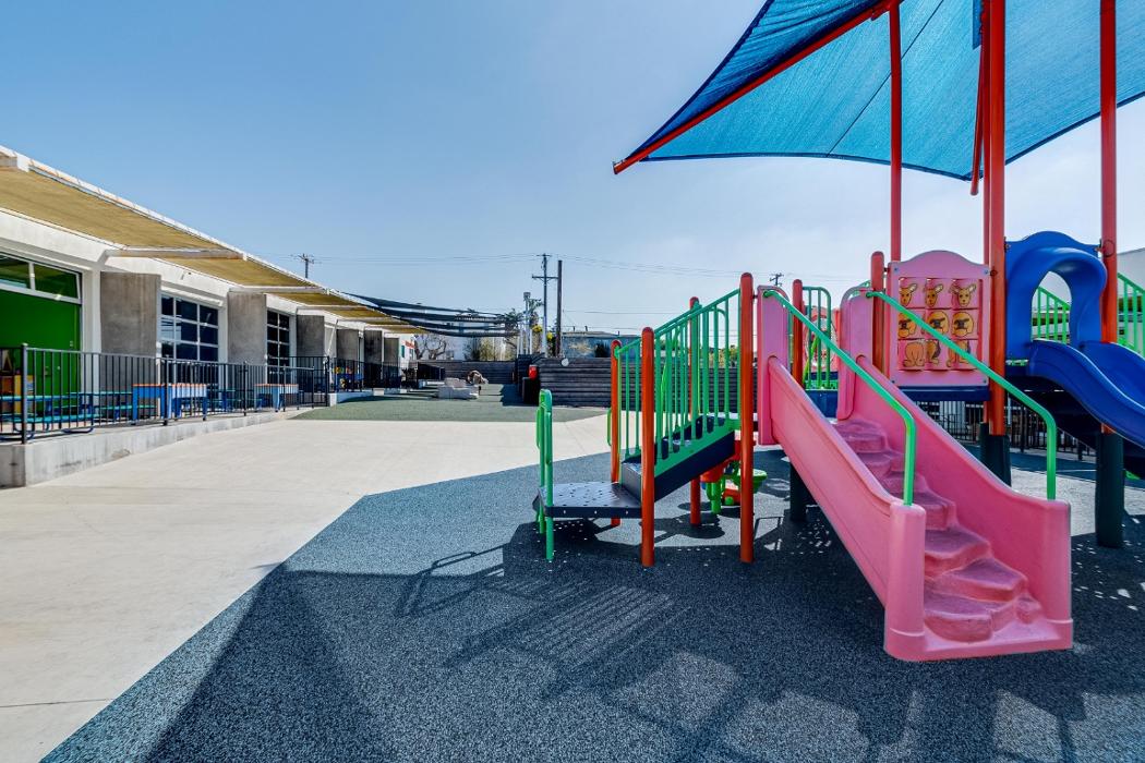 The Academy at Manhattan Beach: A Bright Horizons Preschool - Manhattan Beach, CA