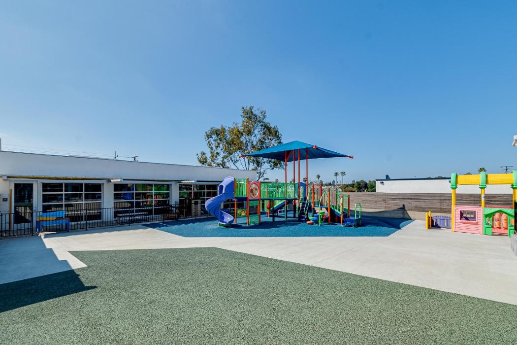 The Academy at Manhattan Beach: A Bright Horizons Preschool - Manhattan Beach, CA