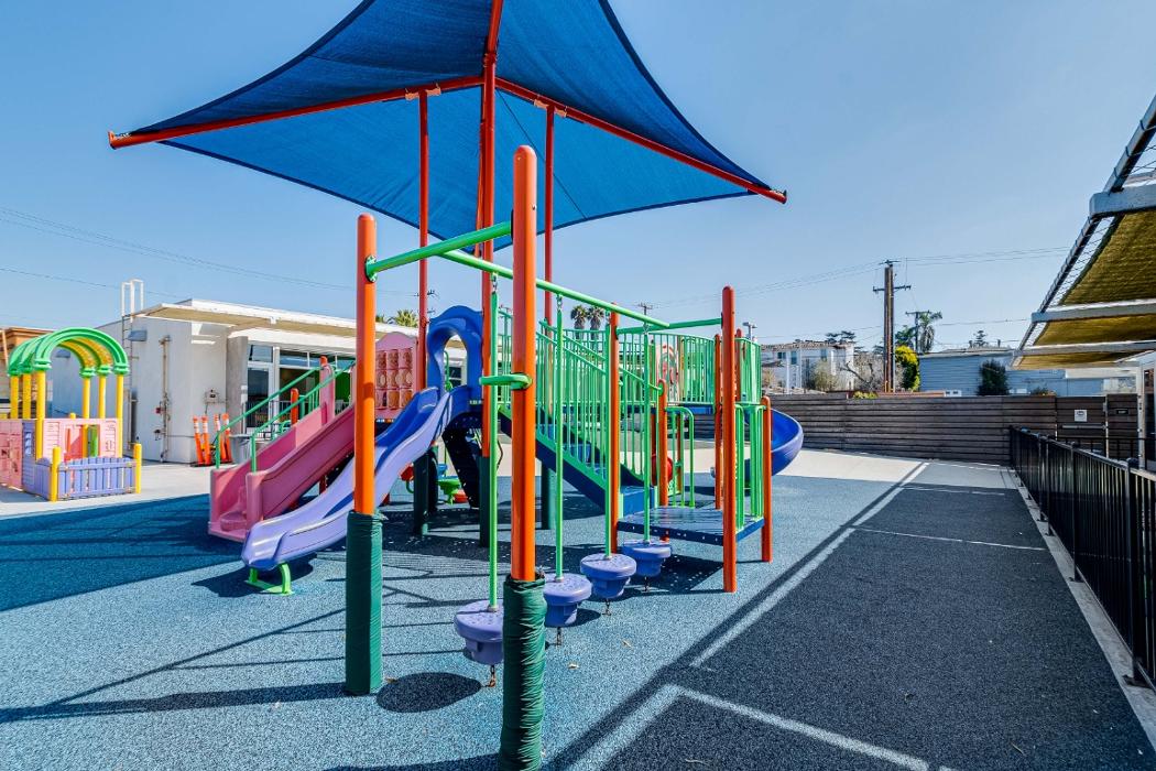 The Academy at Manhattan Beach: A Bright Horizons Preschool - Manhattan Beach, CA