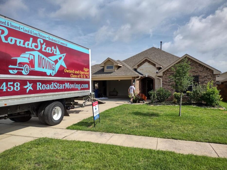 RoadStar Moving - College Station, TX